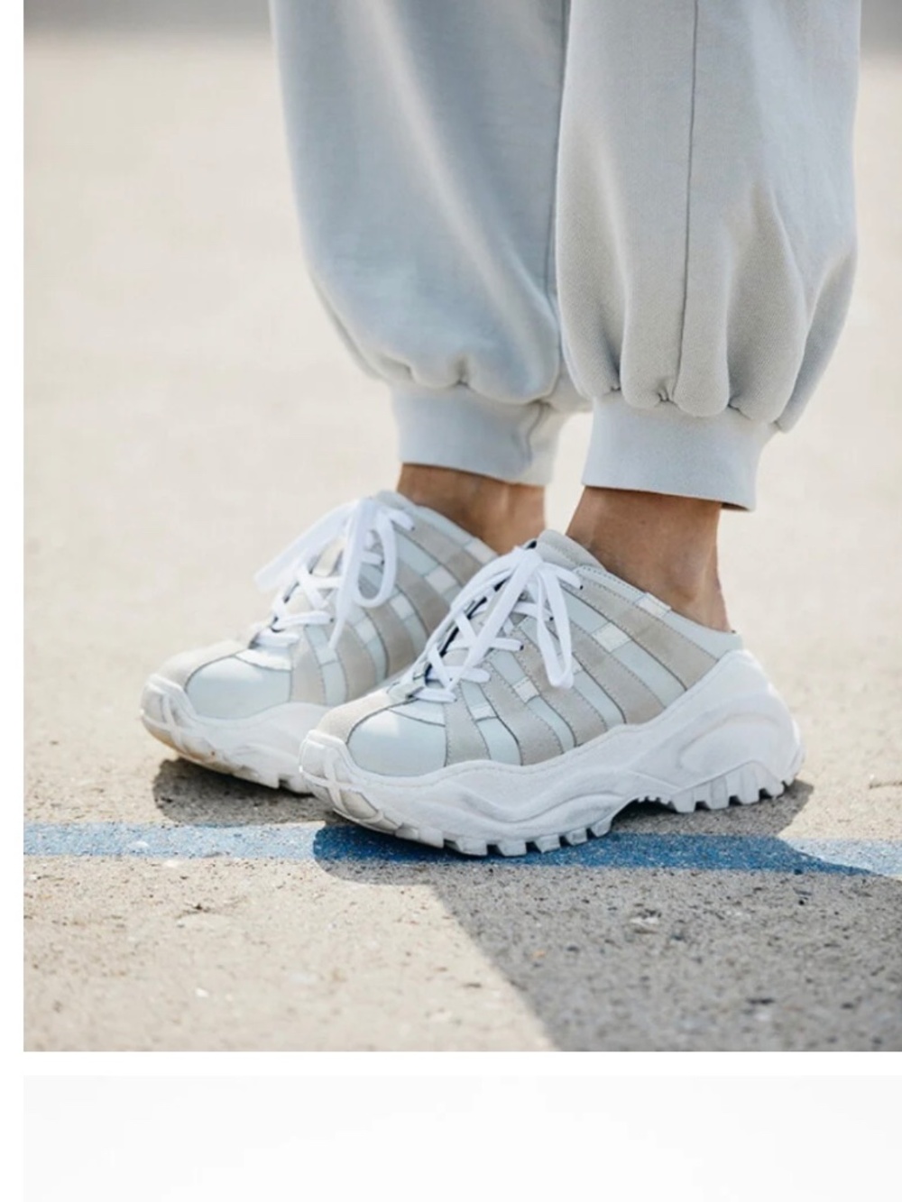 Lofina Tennis Shoe